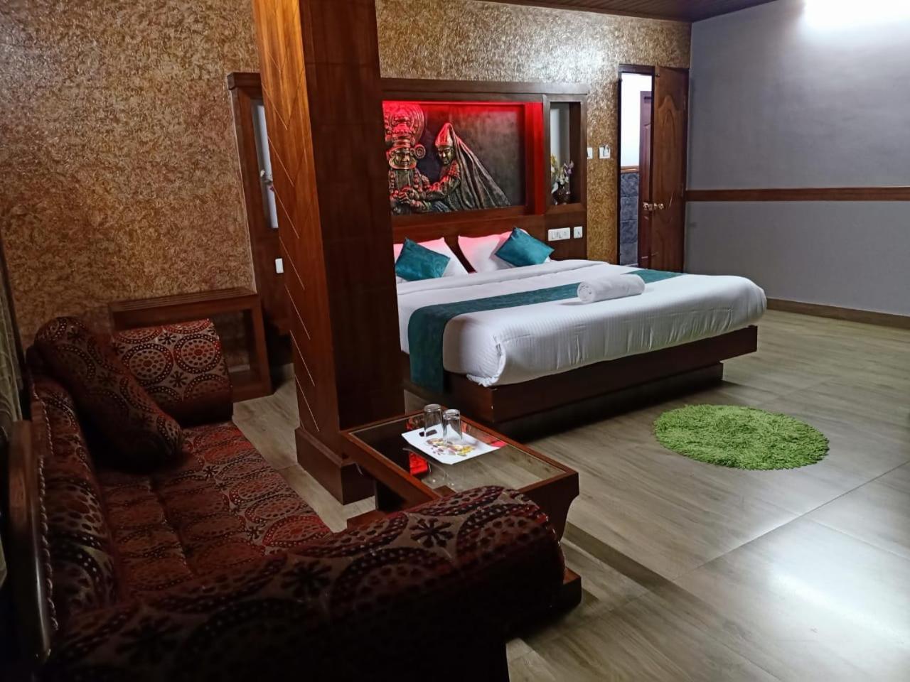 Hotelgurubhavan مونار المظهر الخارجي الصورة